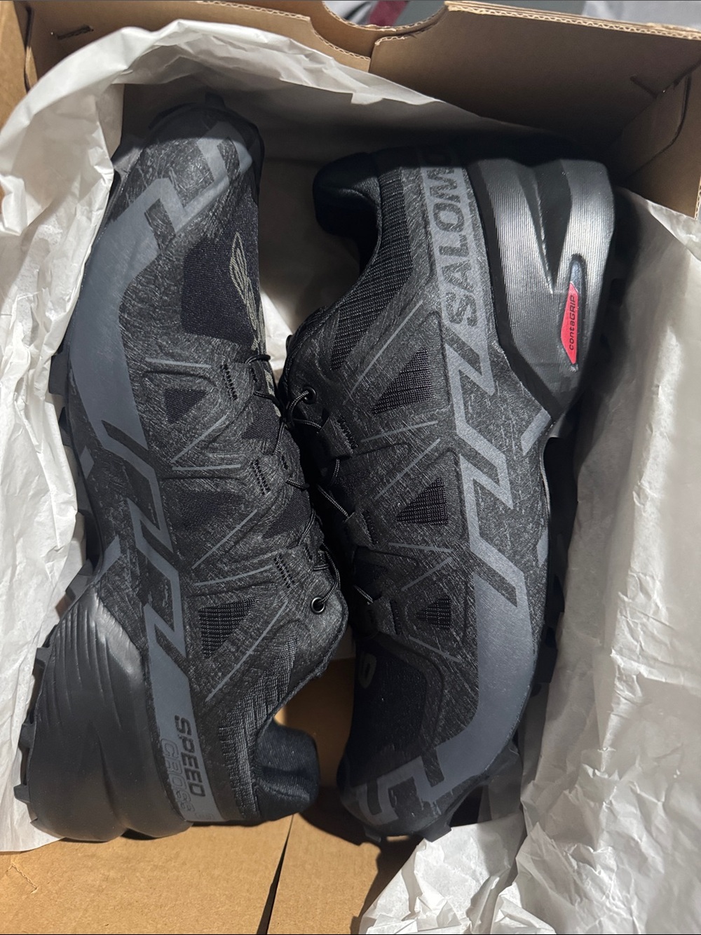Salomon Men's Black and Gray Trail Running Shoes